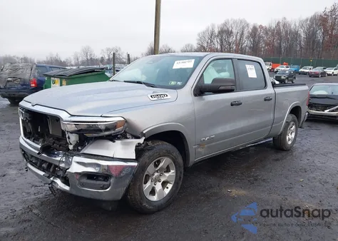 2025 Ram 1500 Big Horn 4X4 6'4 Box z USA, uszkodzony, nr VIN 1C6SRFMP8SN737615